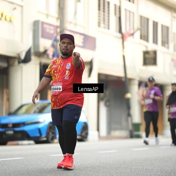 Runner Photo 5875001