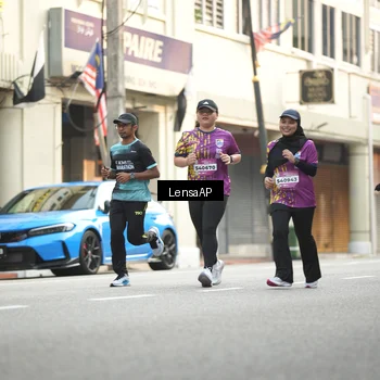 Runner Photo 5875005