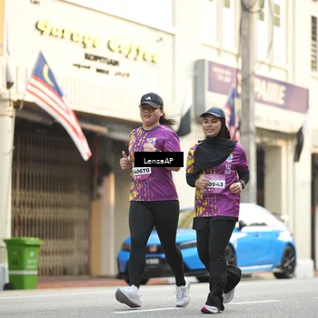 Runner Photo 5875028