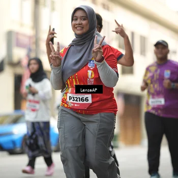 Runner Photo 5875035