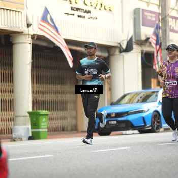 Runner Photo 5875038