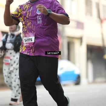 Runner Photo 5875049