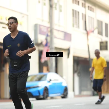 Runner Photo 5875059