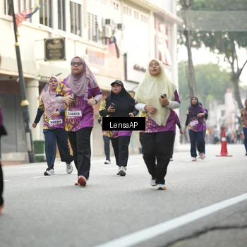 Runner Photo 5875096