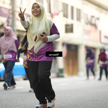 Runner Photo 5875114