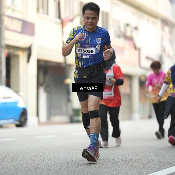Runner Photo 5875139