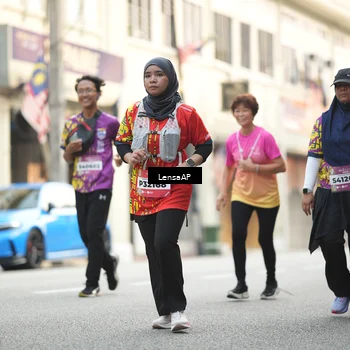 Runner Photo 5875152