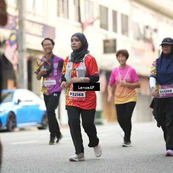 Runner Photo 5875154