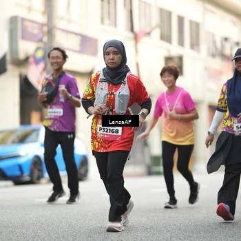 Runner Photo 5875158