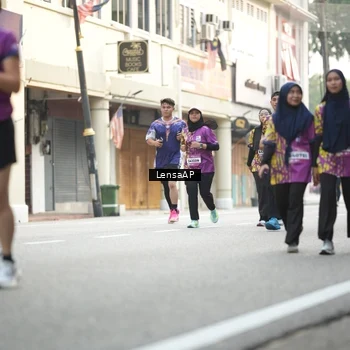 Runner Photo 5875174