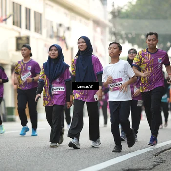 Runner Photo 5875190