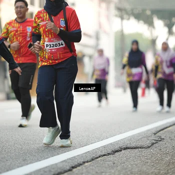 Runner Photo 5875230