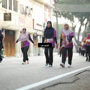 Runner Photo 5875244