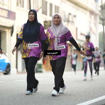 Runner Photo 5875256