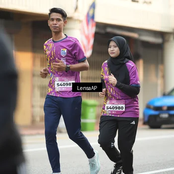 Runner Photo 5875271