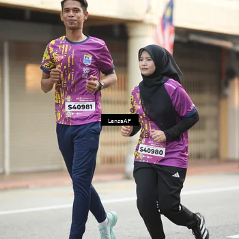 Runner Photo 5875274