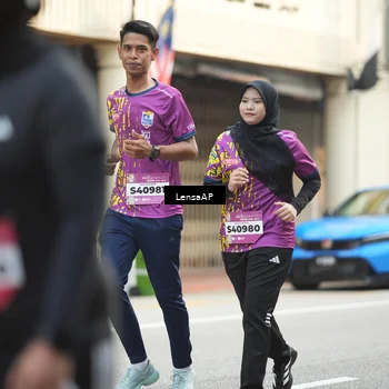 Runner Photo 5875282