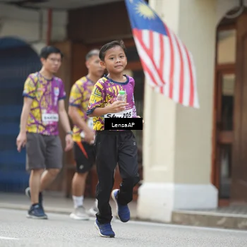 Runner Photo 5875325