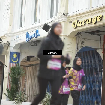 Runner Photo 5875337