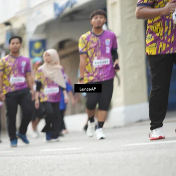 Runner Photo 5875352