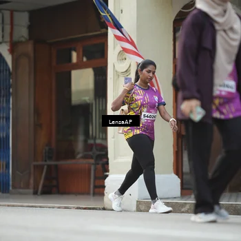 Runner Photo 5875384