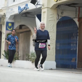 Runner Photo 5875415