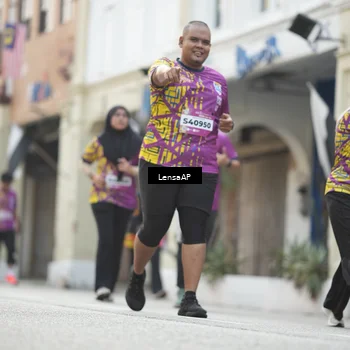 Runner Photo 5875441