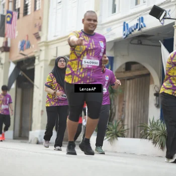Runner Photo 5875445
