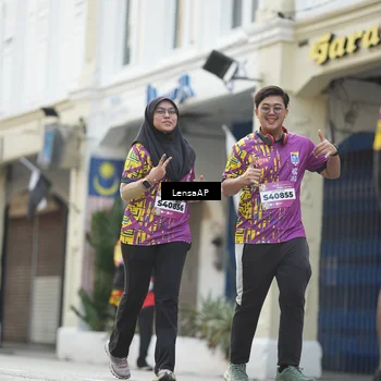 Runner Photo 5875461