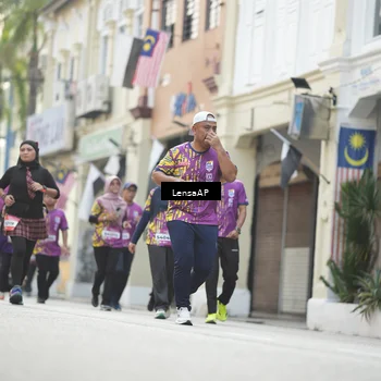 Runner Photo 5875470