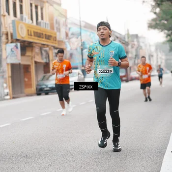 Runner Photo 5875840
