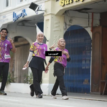 Runner Photo 5875896
