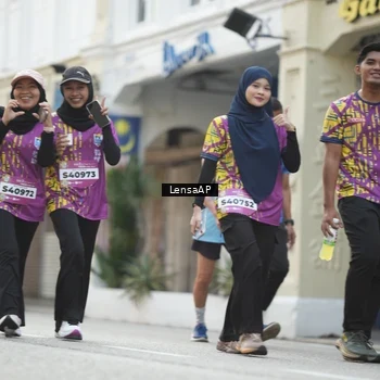 Runner Photo 5875899