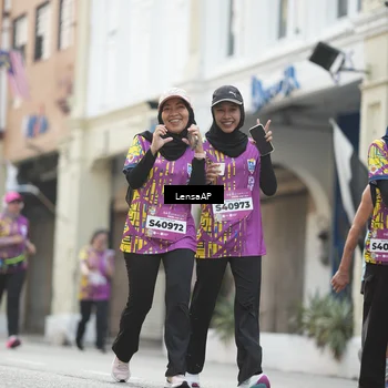 Runner Photo 5875901