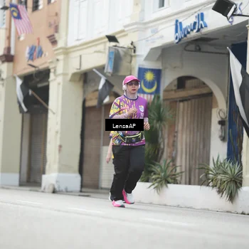Runner Photo 5875907