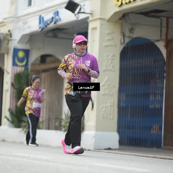 Runner Photo 5875909