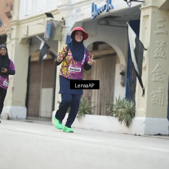 Runner Photo 5875927