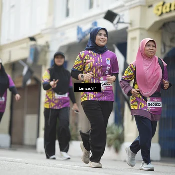 Runner Photo 5875944
