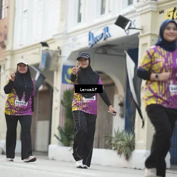 Runner Photo 5875947