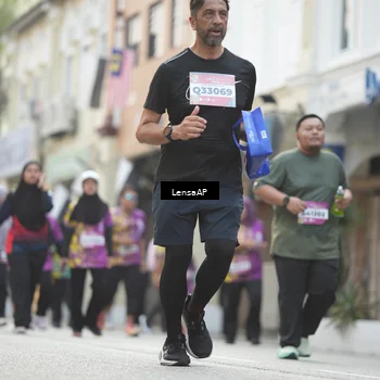 Runner Photo 5875957
