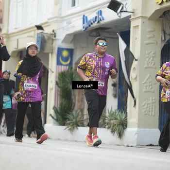 Runner Photo 5875968