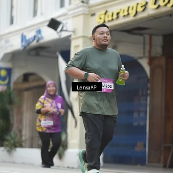 Runner Photo 5875971