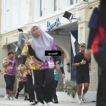 Runner Photo 5875977