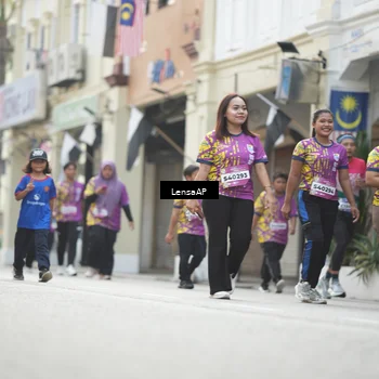 Runner Photo 5876002