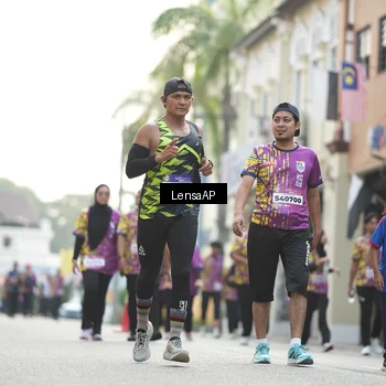 Runner Photo 5876009