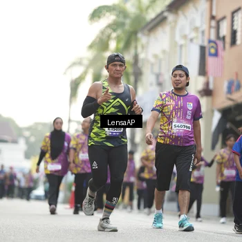 Runner Photo 5876010