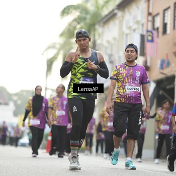 Runner Photo 5876013