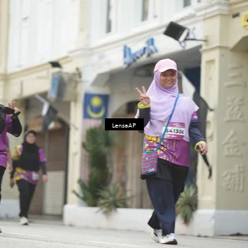 Runner Photo 5876027