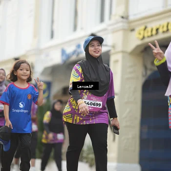 Runner Photo 5876037