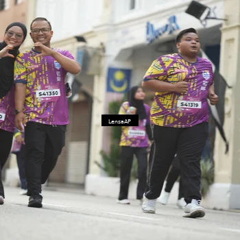 Runner Photo 5876040